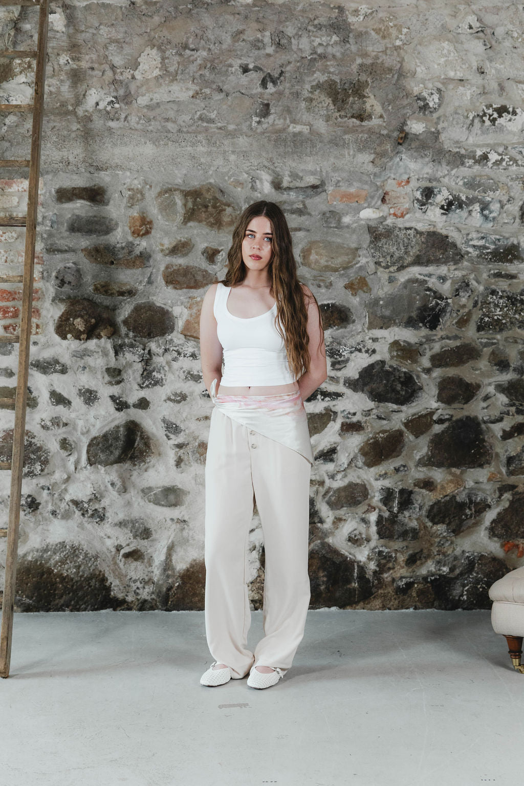 the apartment pants pale ecru