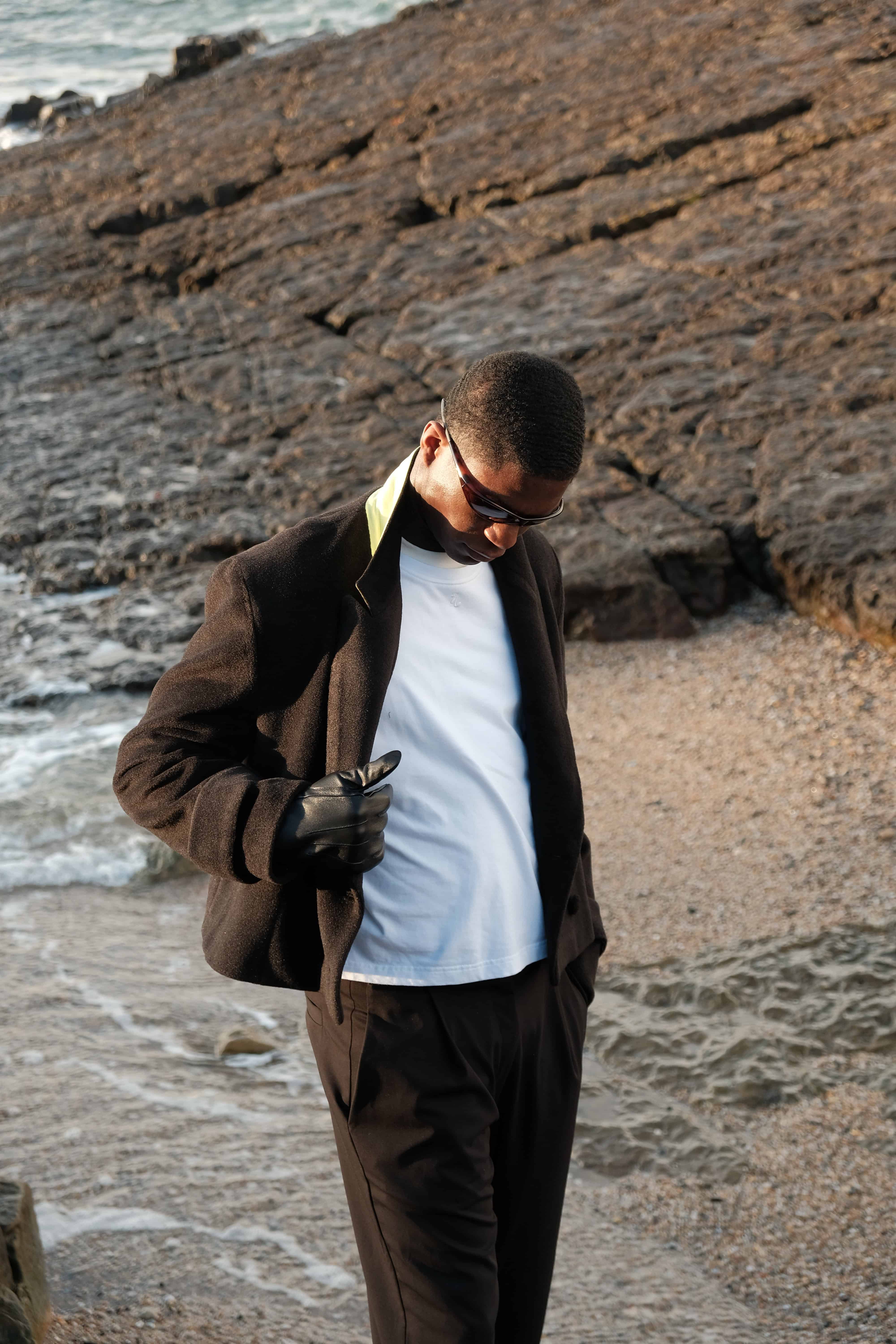 the evergreen jacket | Black Unisex Cropped Contrast Collar Blazer